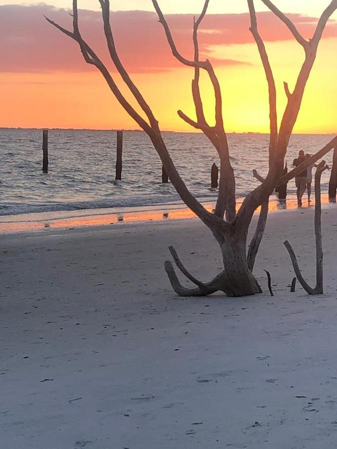 Welcome To The Paradise Fort Myers Beach Exteriör bild