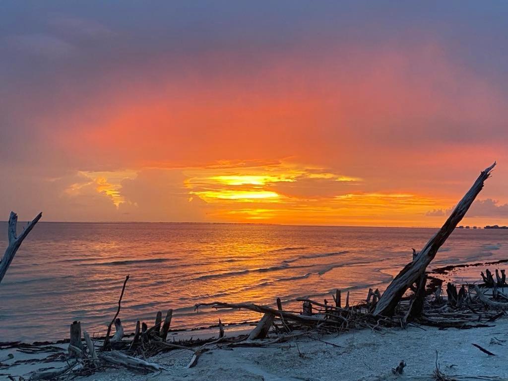 Welcome To The Paradise Fort Myers Beach Exteriör bild